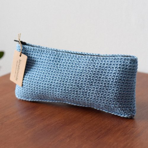Crochet Wallet Miserável light blue big