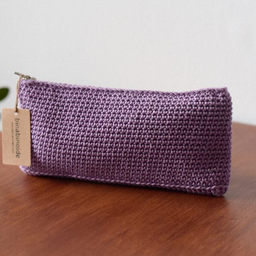 Crochet Wallet Miserável lavender big