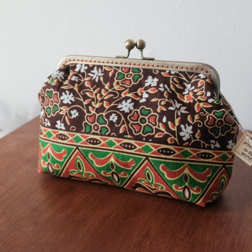 From Príncipe to the World – African purse brown terracotta green