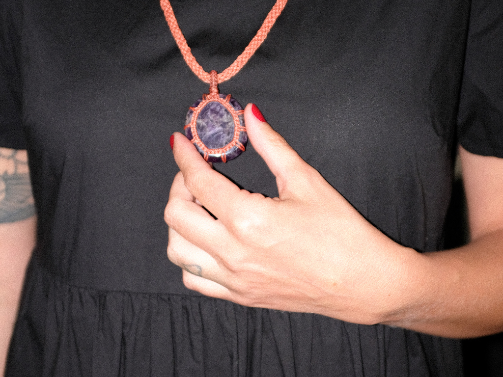 Binabinoide Crystal Necklace